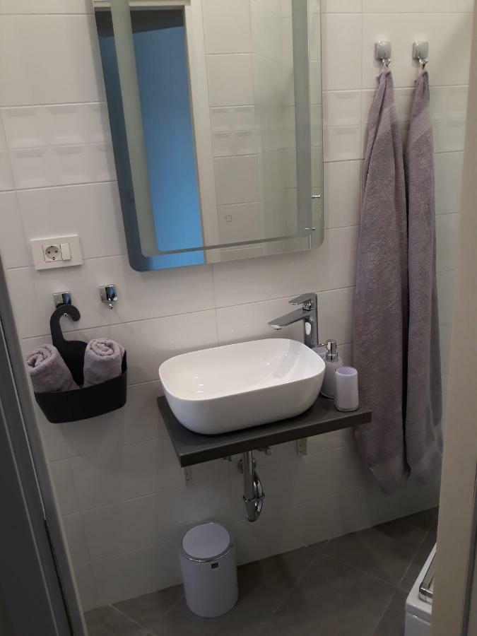 Augustus App Apartment